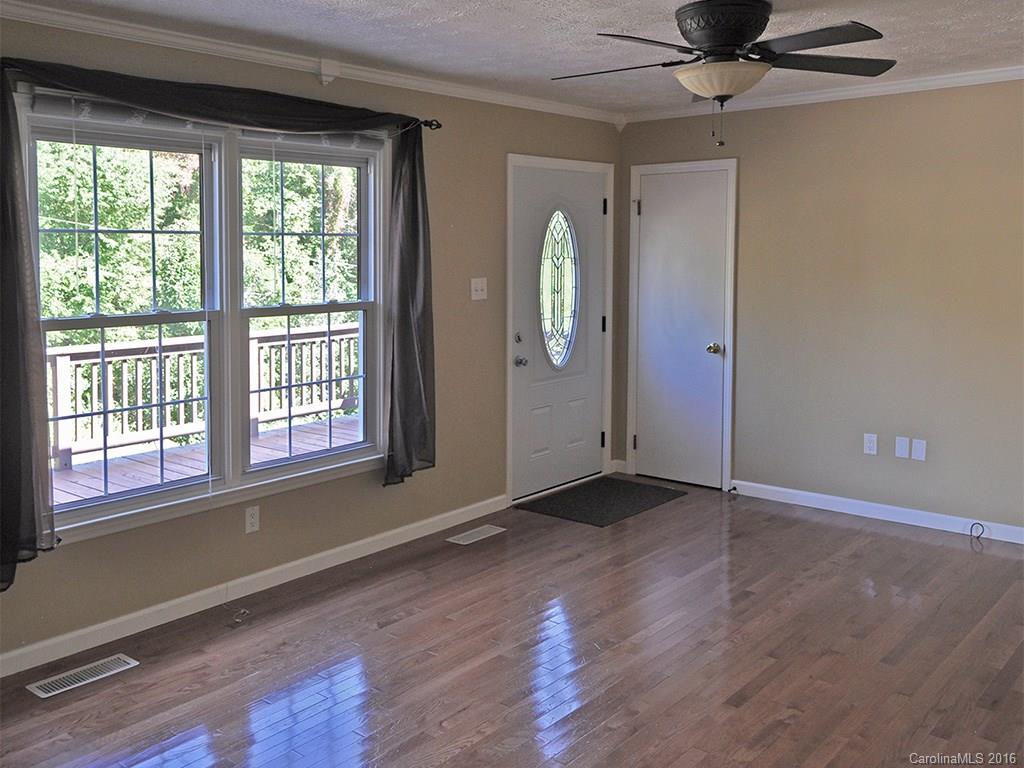 17 Fox Run Drive Fairview NC 28730
