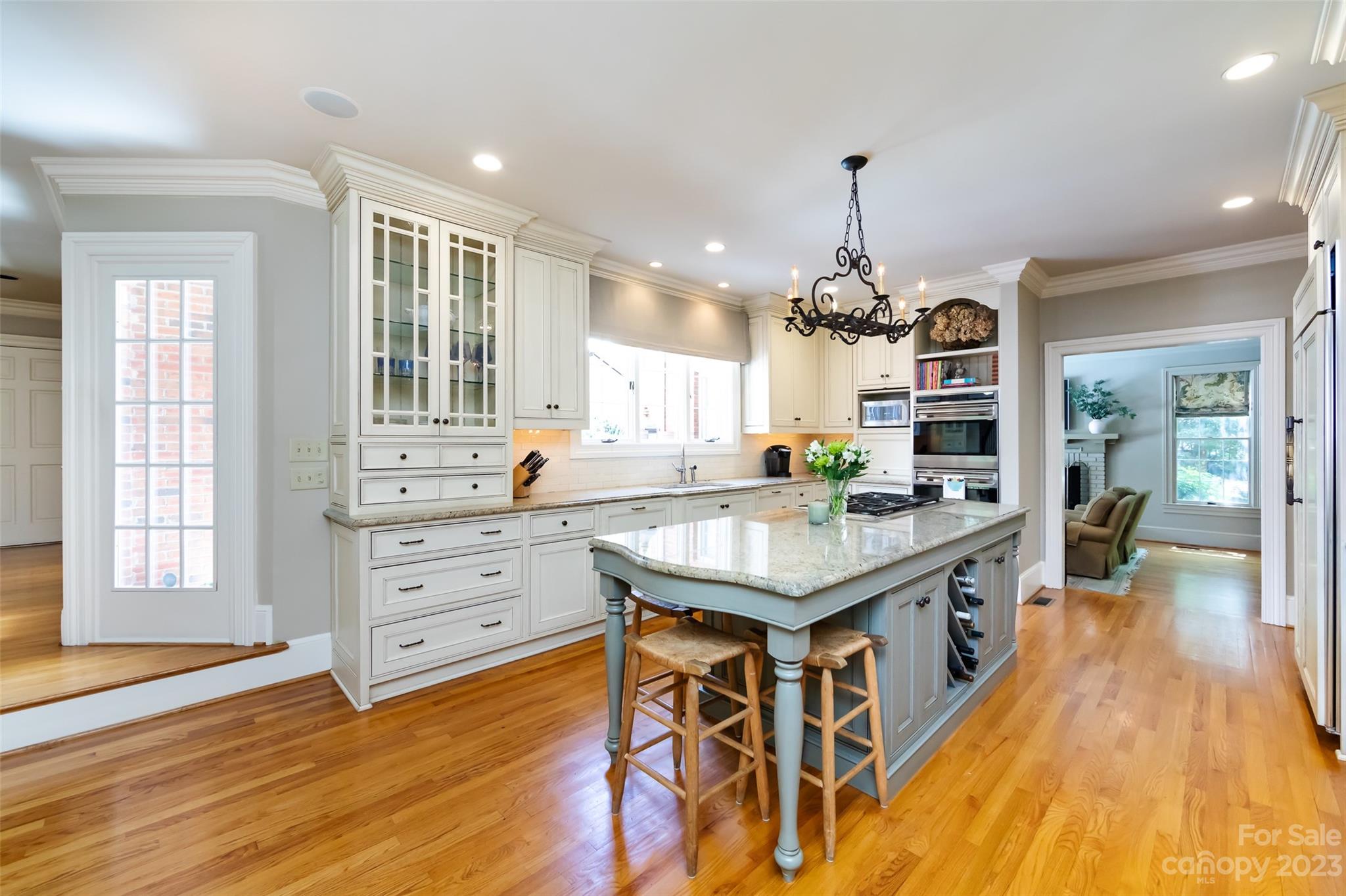 1301 Scotland Avenue Charlotte NC 28207