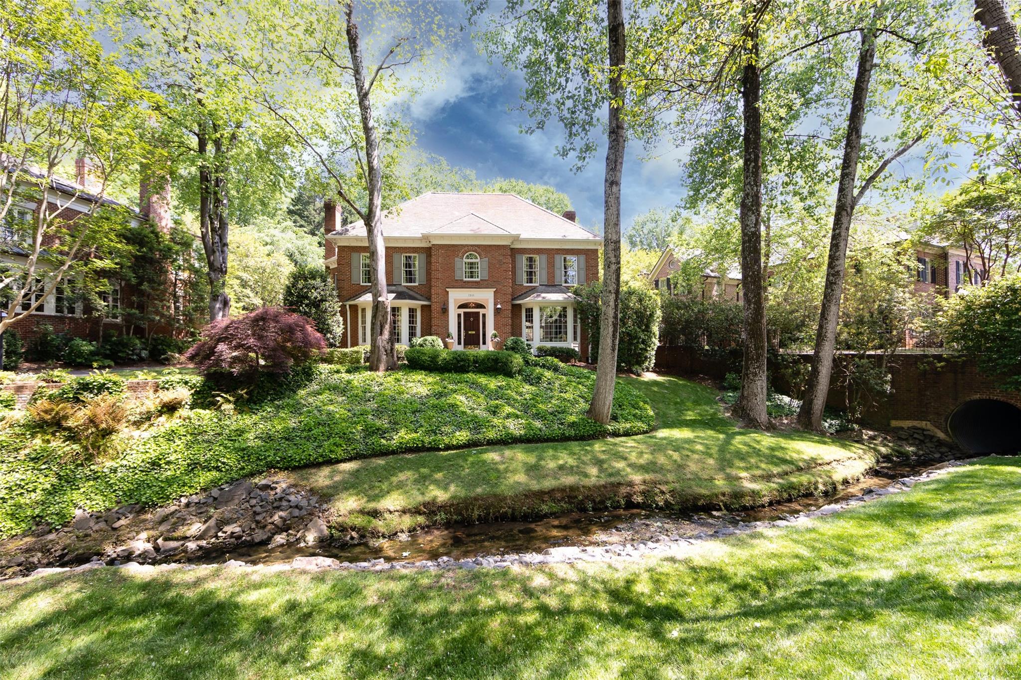 1301 Scotland Avenue Charlotte NC 28207