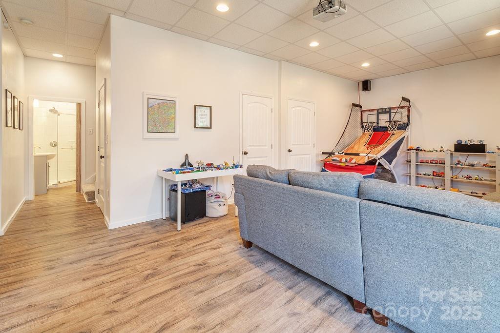 11 Gaston Mountain Road Asheville NC 28806