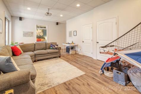 11 Gaston Mountain Road Asheville NC 28806