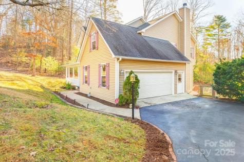 11 Gaston Mountain Road Asheville NC 28806