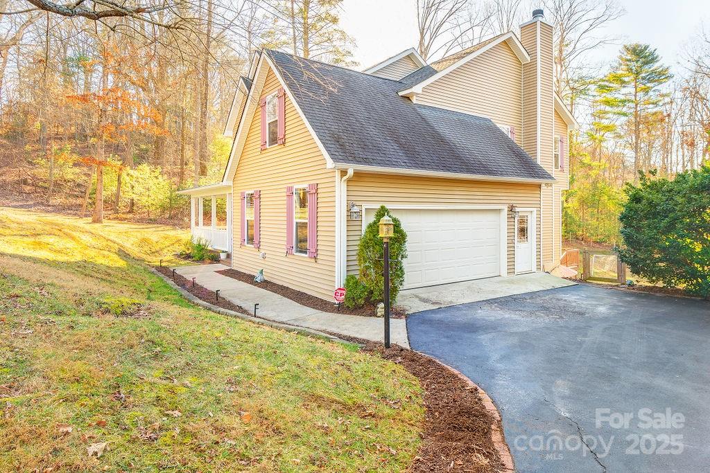 11 Gaston Mountain Road Asheville NC 28806