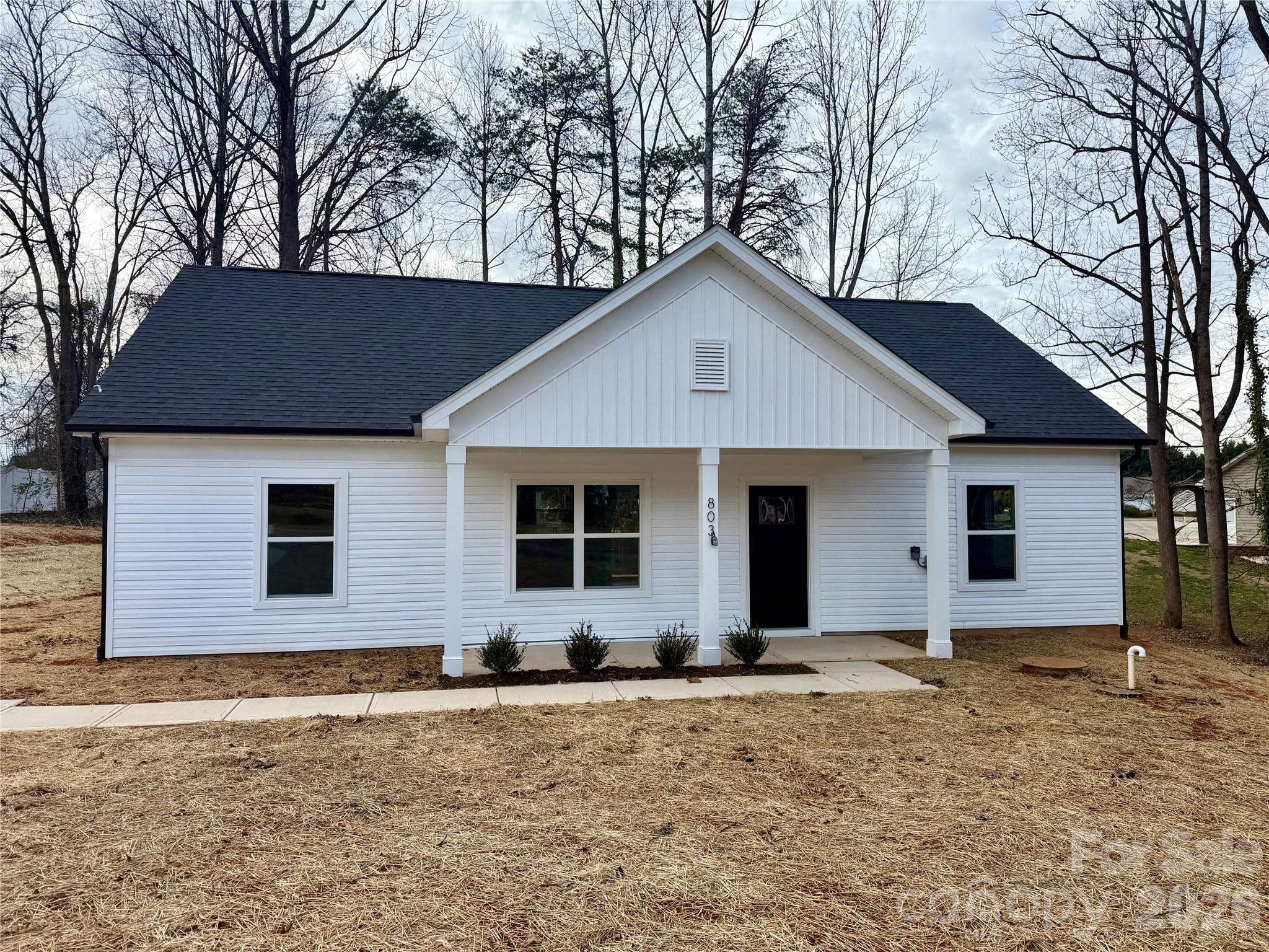 803 W 1st Street Newton NC 28658