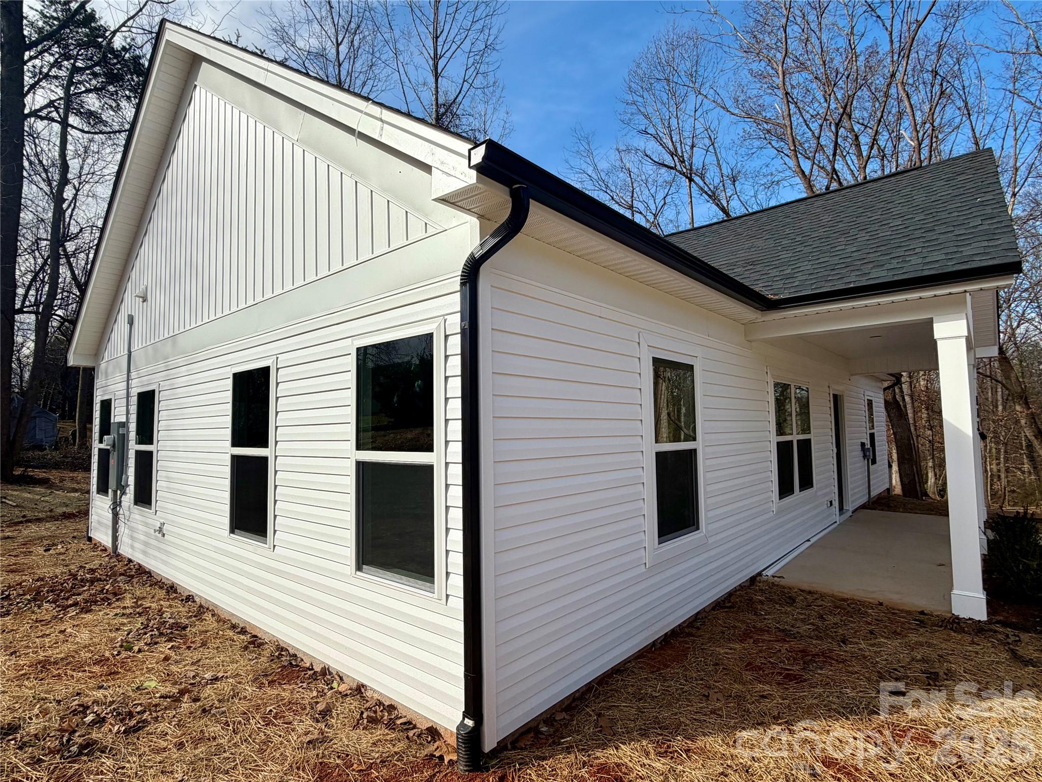 803 W 1st Street Newton NC 28658