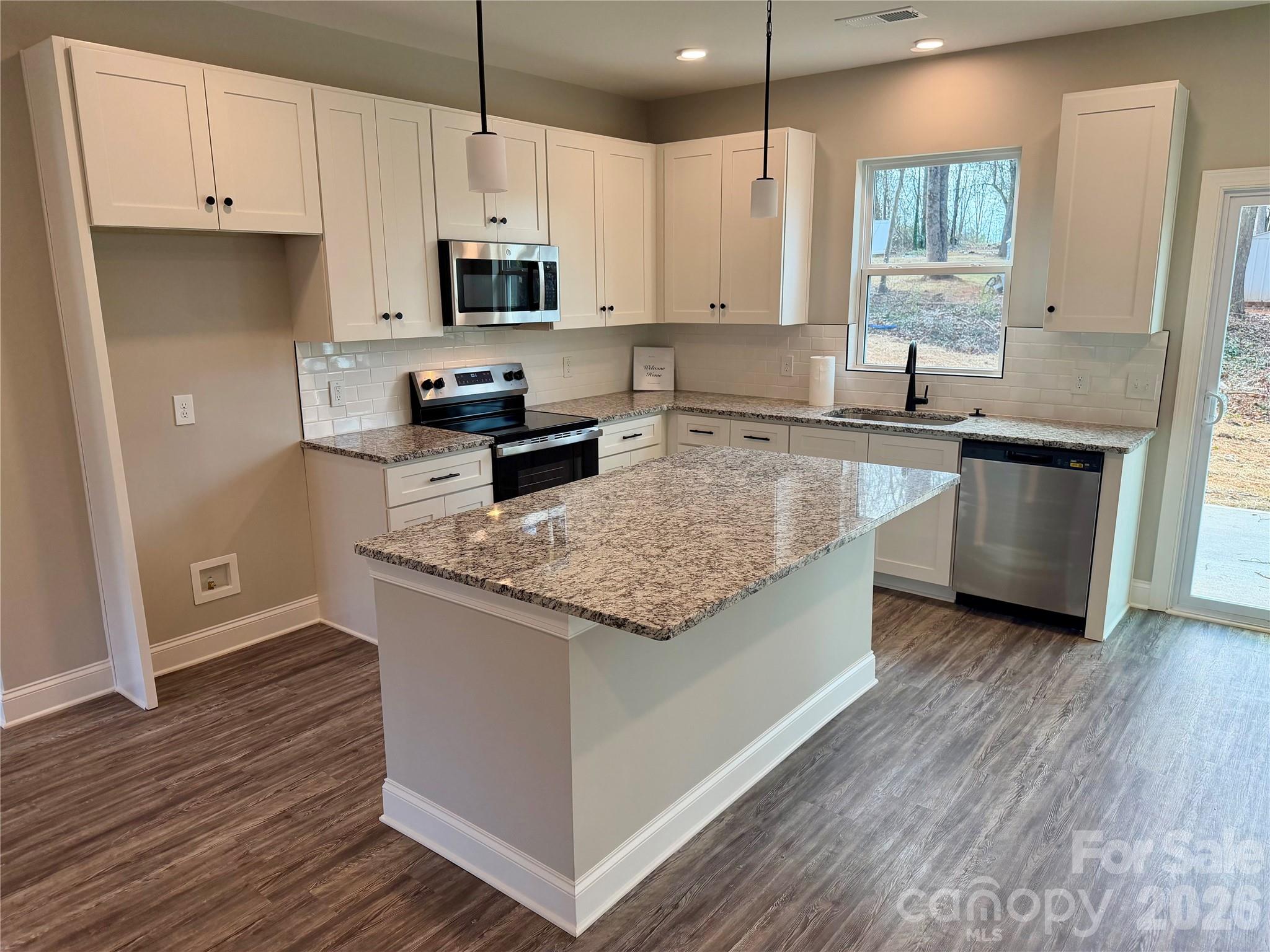 803 W 1st Street Newton NC 28658