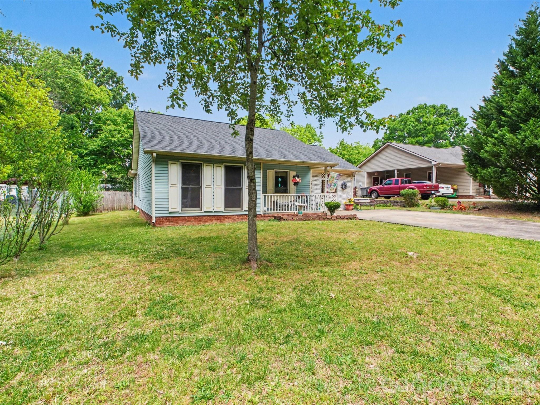201 Bishop Lane Concord NC 28025