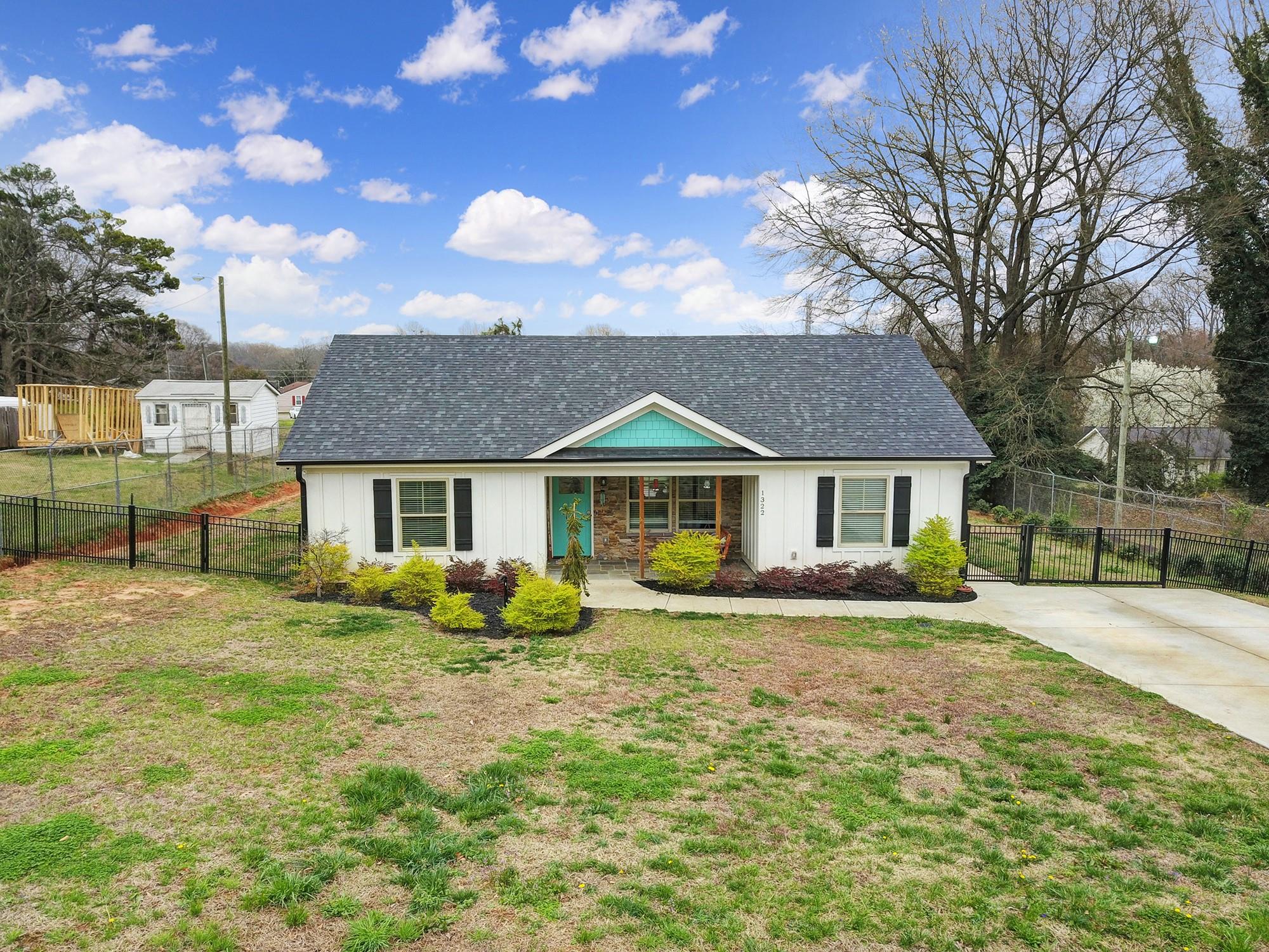 1322 N Highland Street Gastonia NC 28052