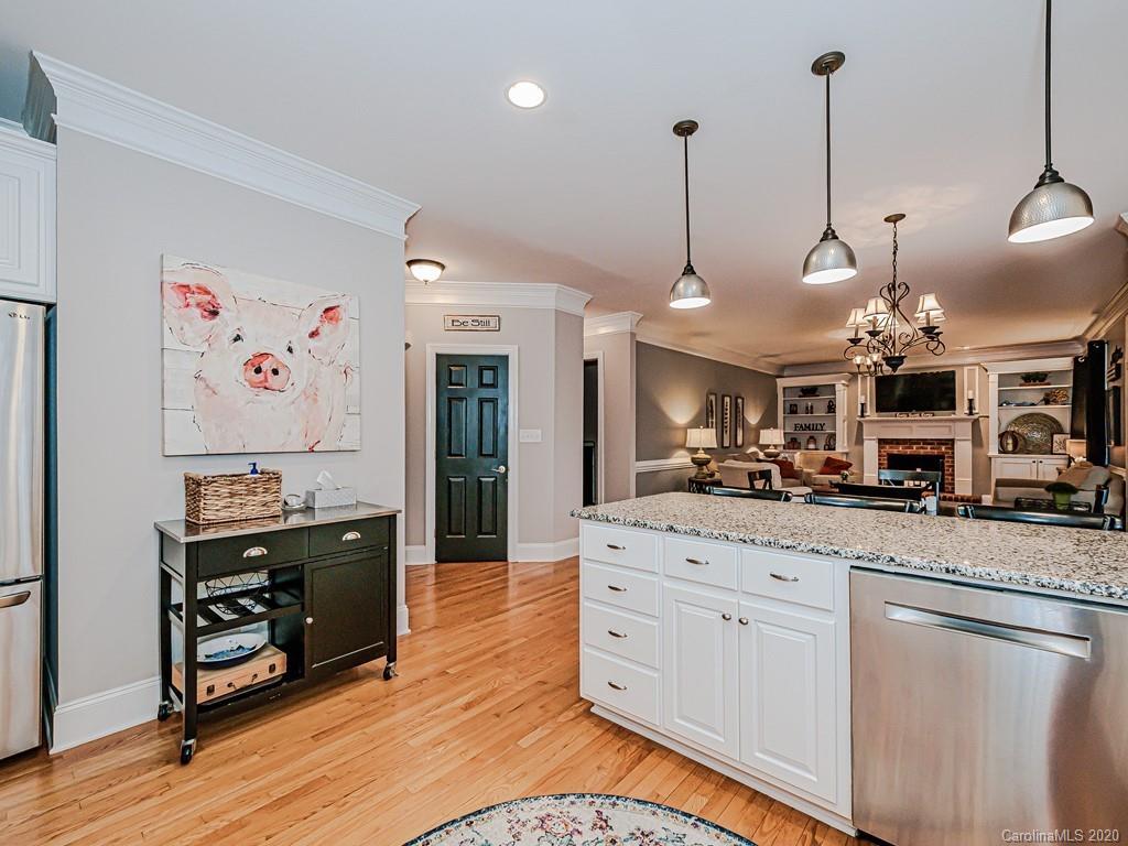 5825 Summerston Place Charlotte NC 28277