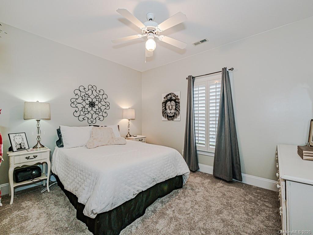 5825 Summerston Place Charlotte NC 28277