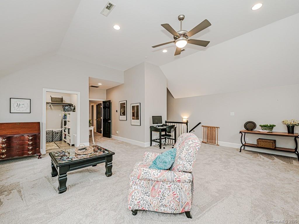 5825 Summerston Place Charlotte NC 28277