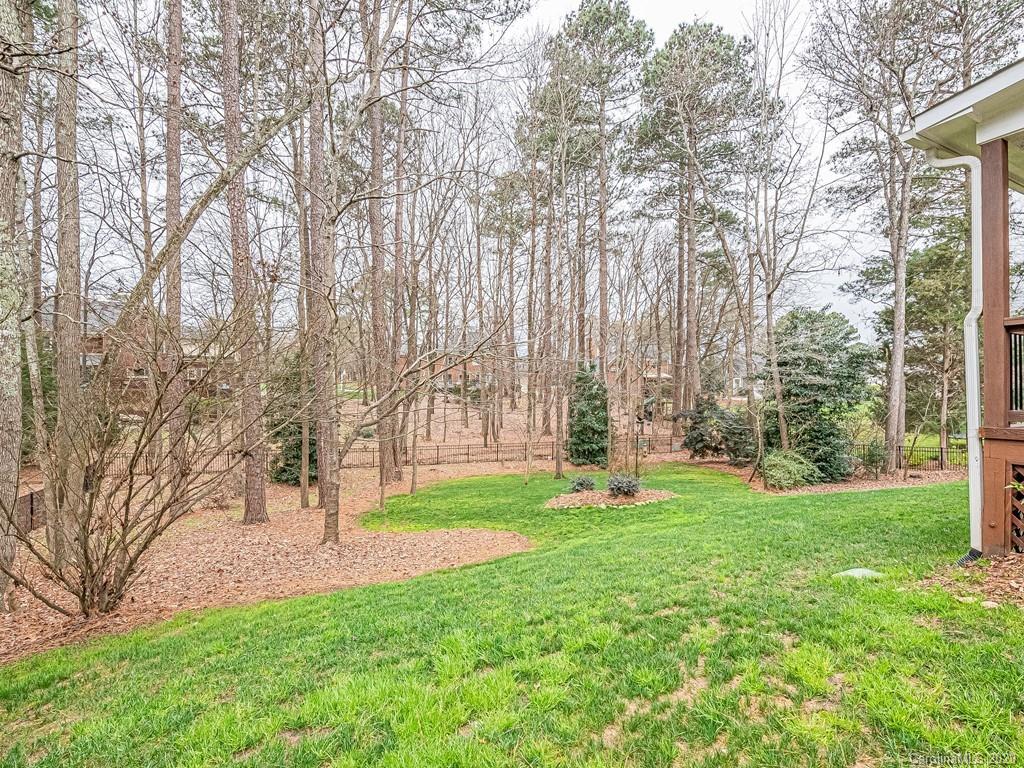 5825 Summerston Place Charlotte NC 28277