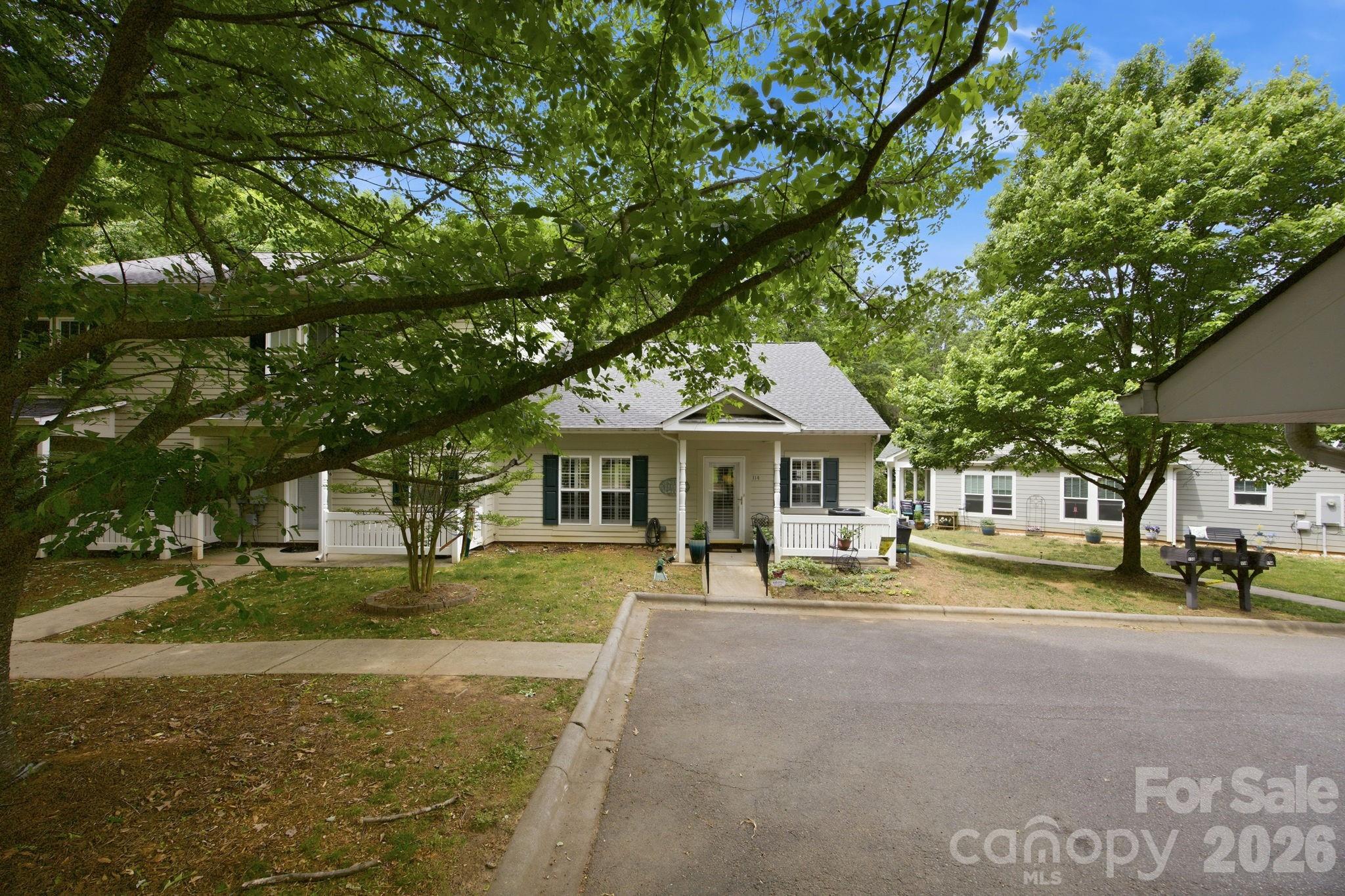 114 Par Place Mooresville NC 28115