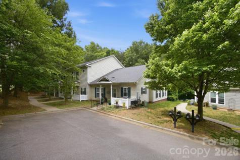 114 Par Place Mooresville NC 28115