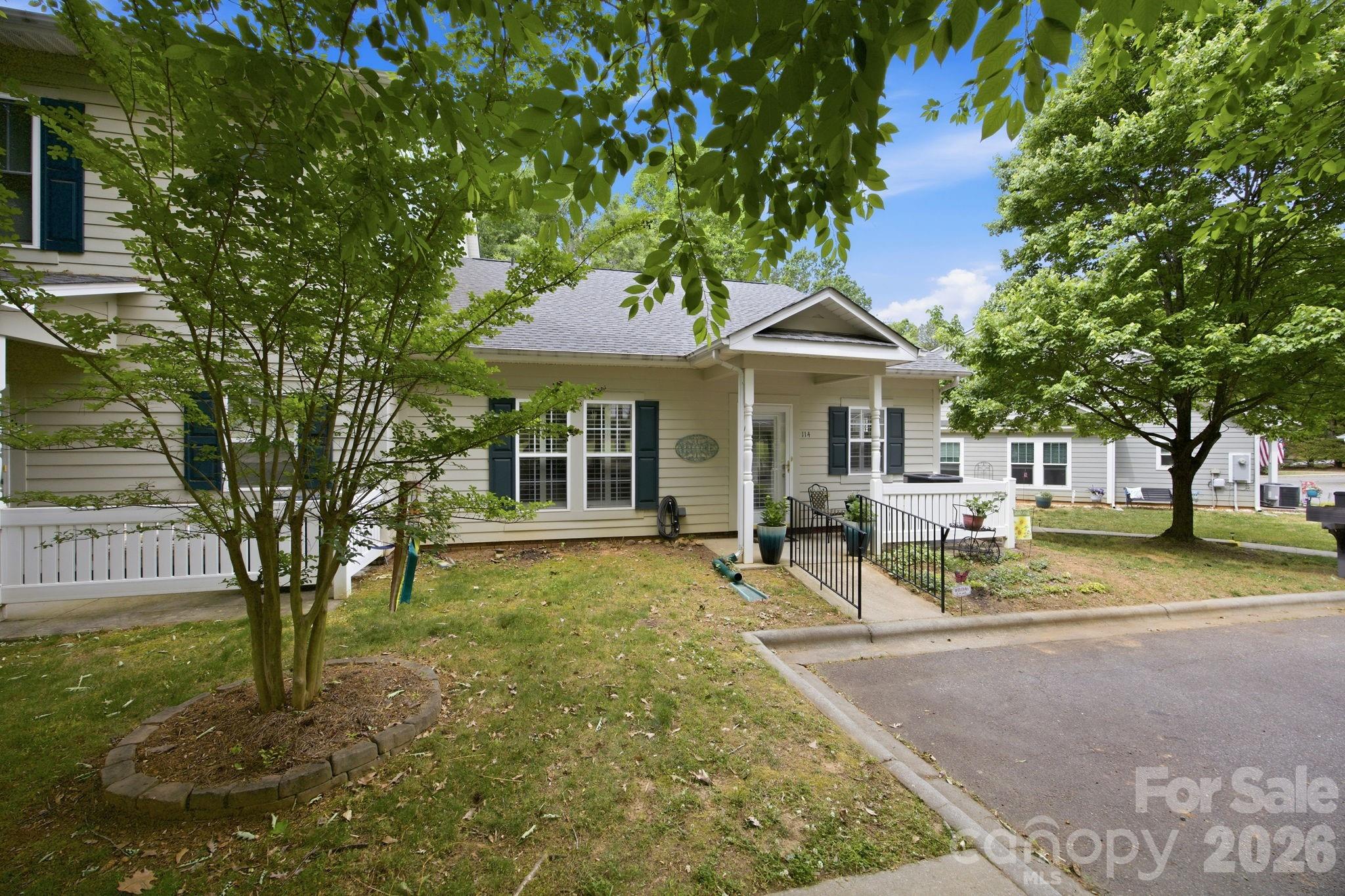 114 Par Place Mooresville NC 28115