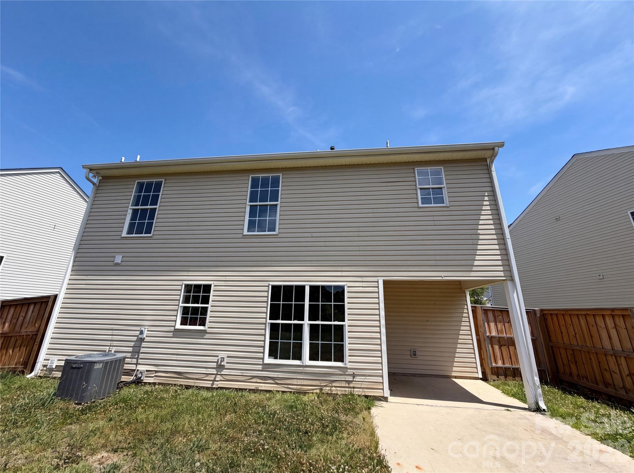 7115 Wandering Creek Drive Charlotte NC 28216