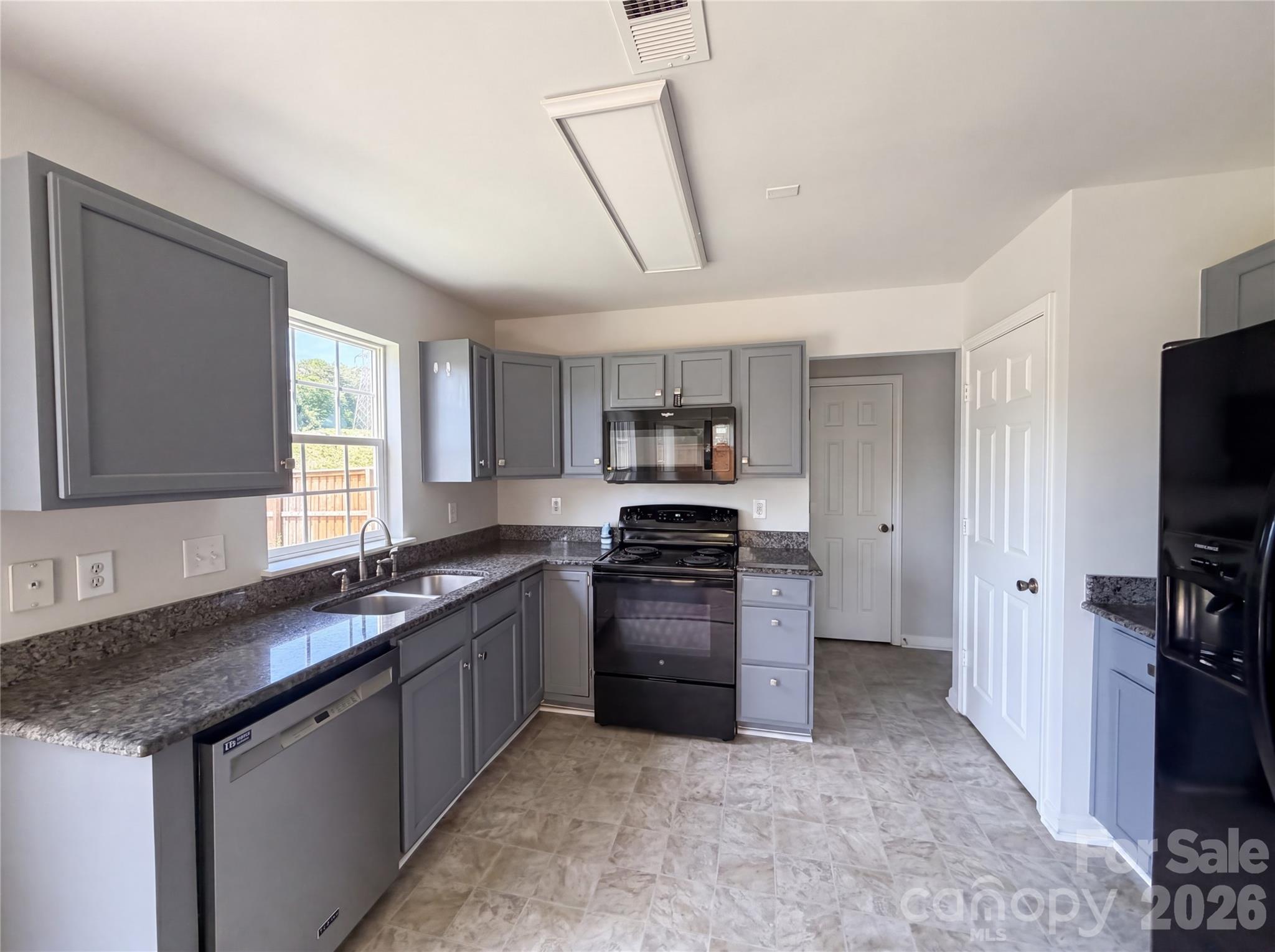 7115 Wandering Creek Drive Charlotte NC 28216