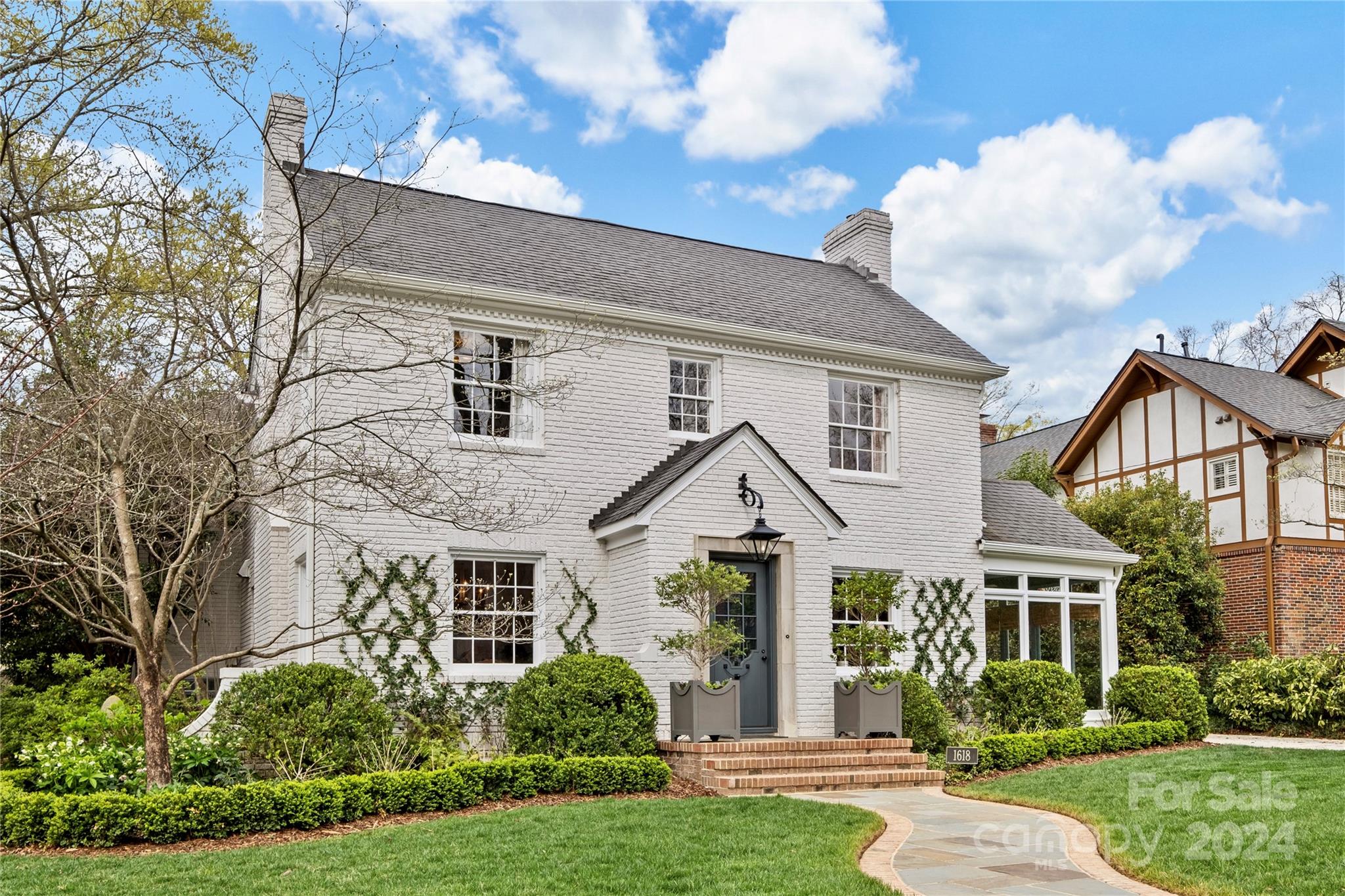 1618 Beverly Drive Charlotte NC 28207