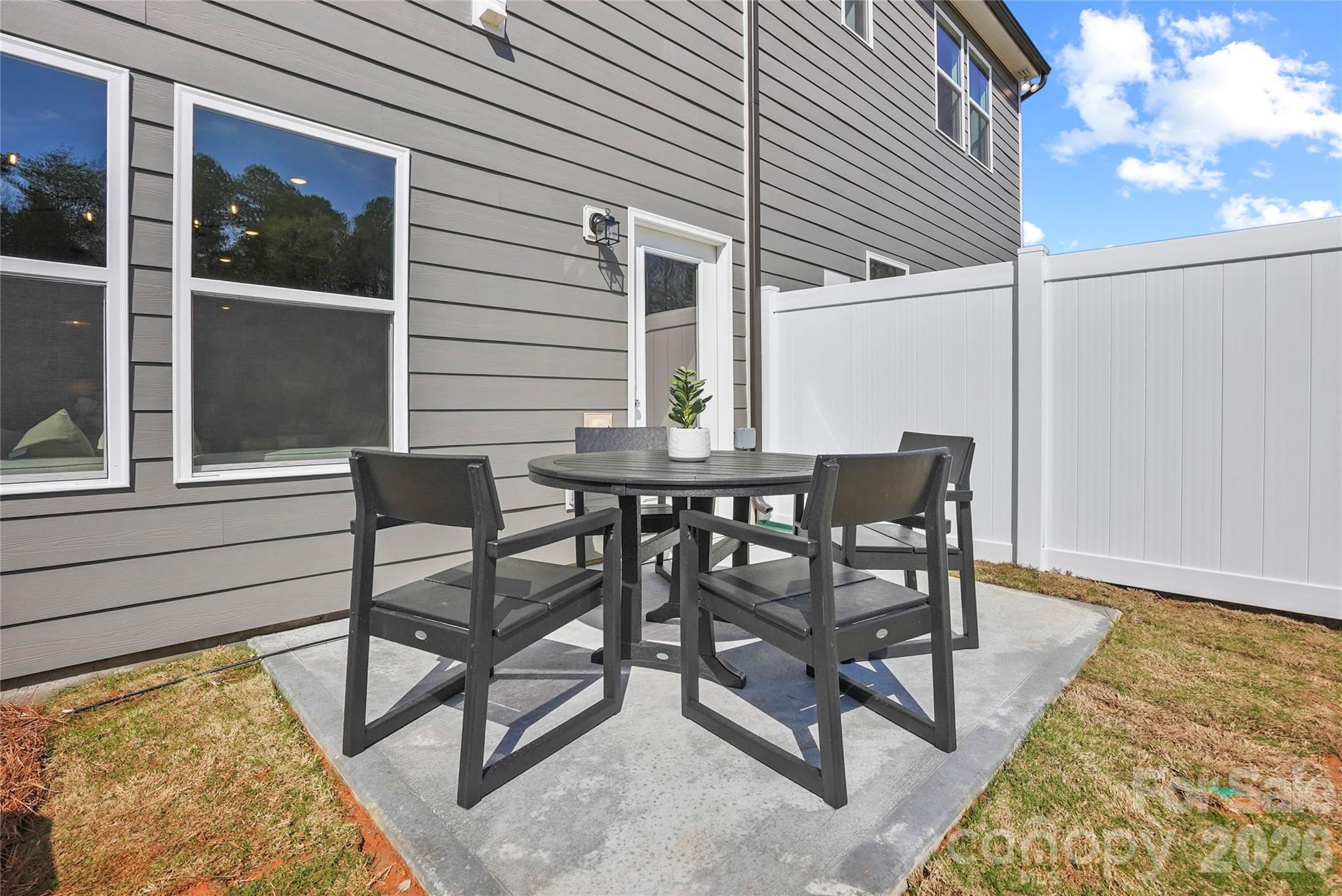 12008 Oak Street Charlotte NC 28269