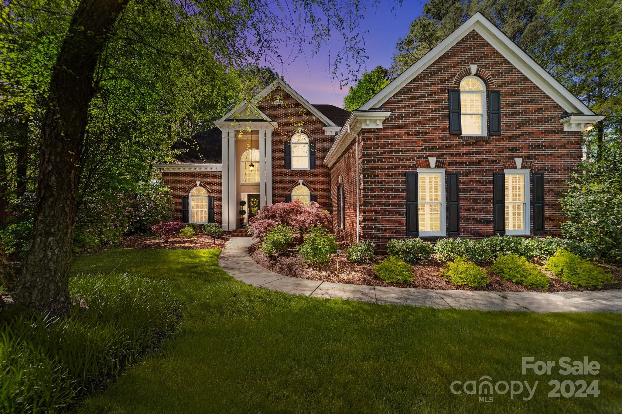 4400 Shadow Cove Lane Charlotte NC 28216