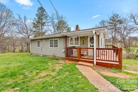 103 Bidwell Street Franklin NC 28734
