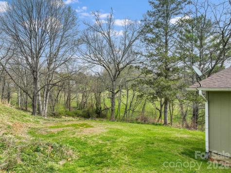 103 Bidwell Street Franklin NC 28734