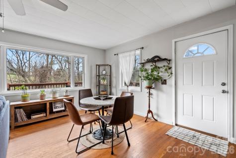 103 Bidwell Street Franklin NC 28734