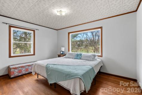 103 Bidwell Street Franklin NC 28734