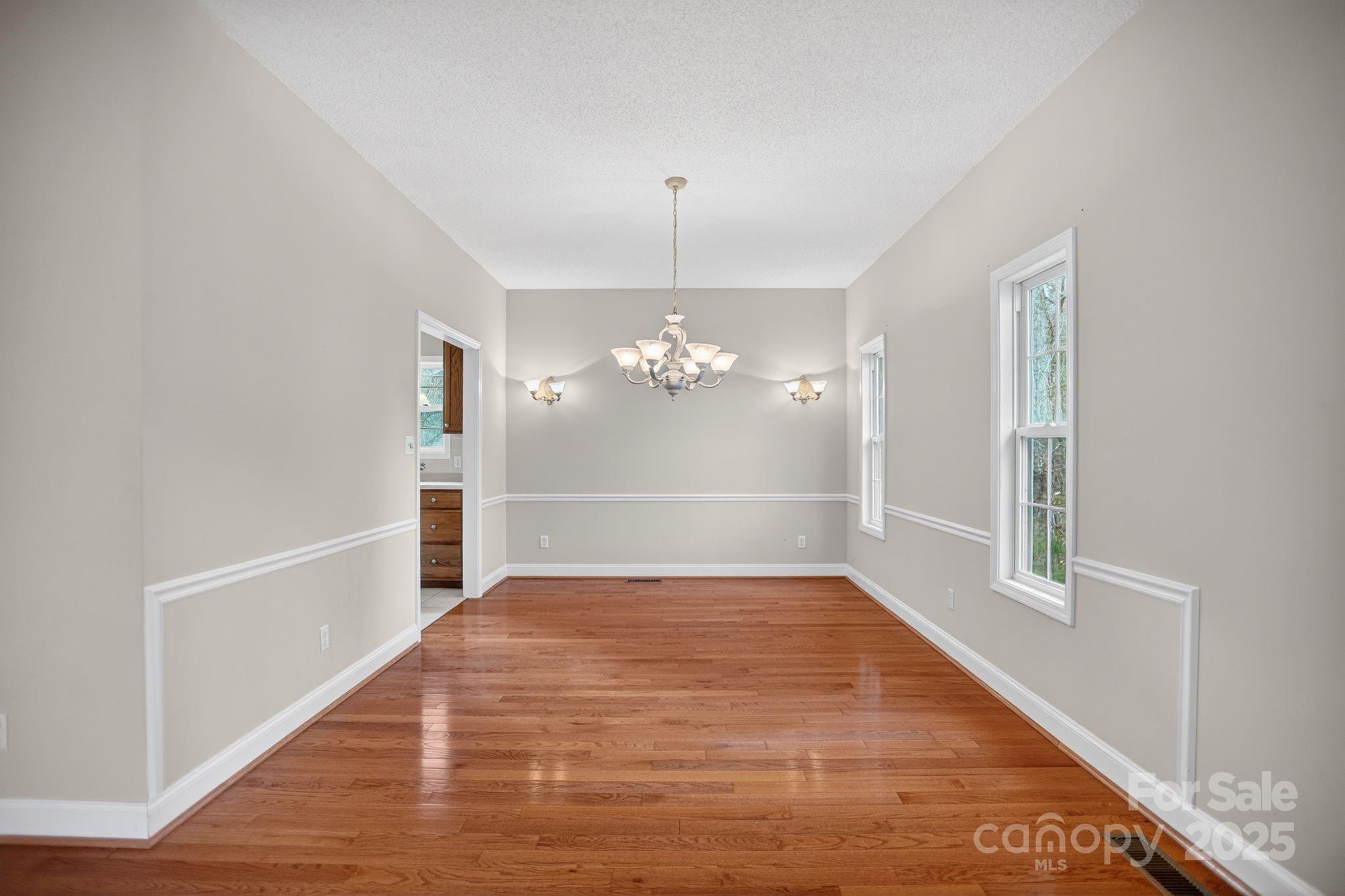 2 Strawberry Lane Weaverville NC 28787