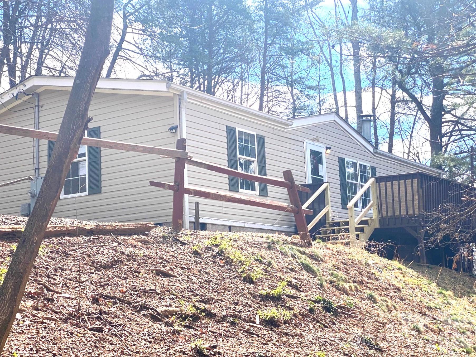 16 Molly Lane Candler NC 28715
