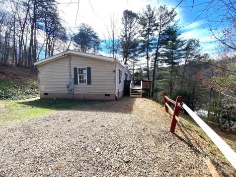 16 Molly Lane Candler NC 28715