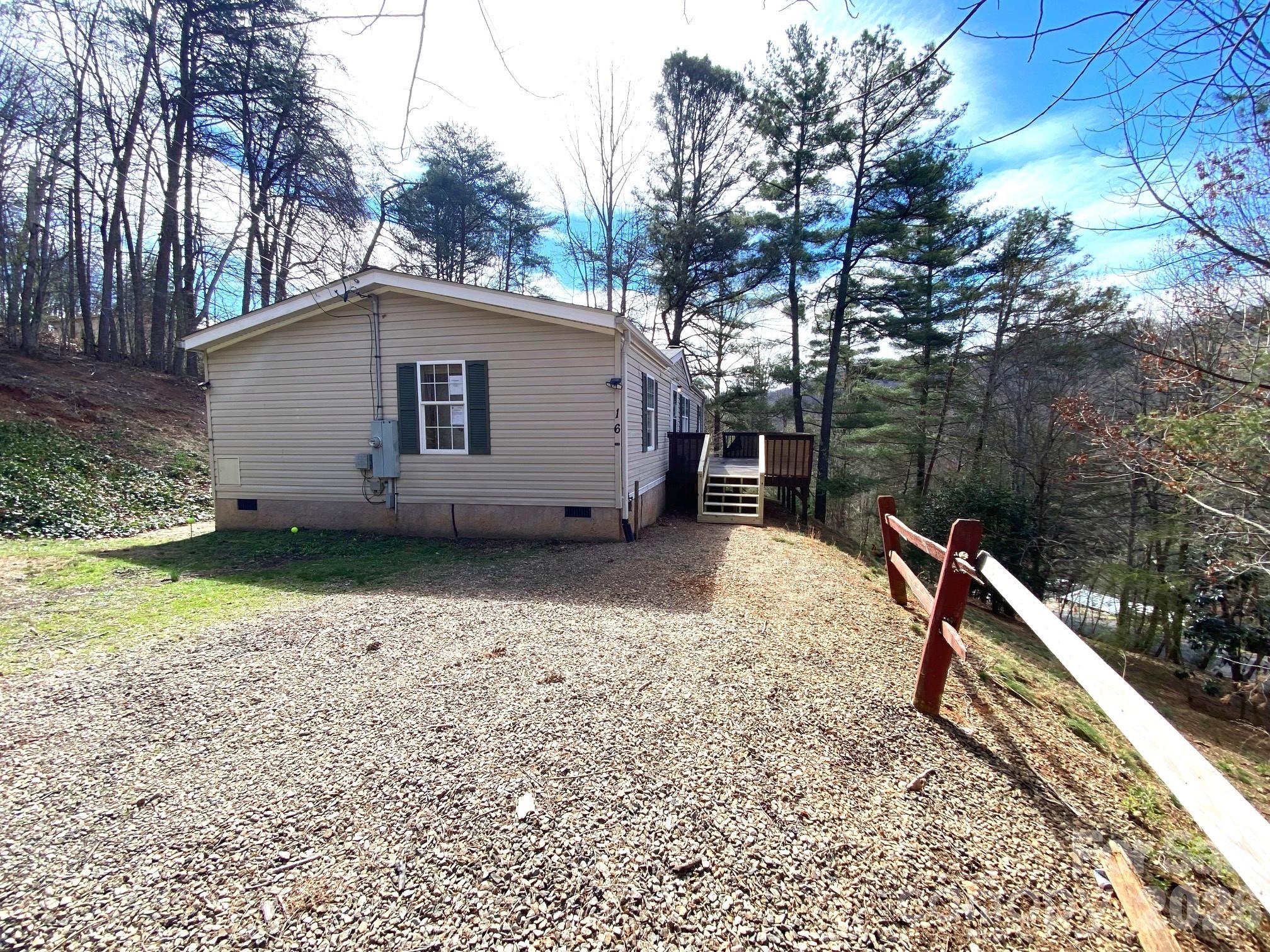 16 Molly Lane Candler NC 28715