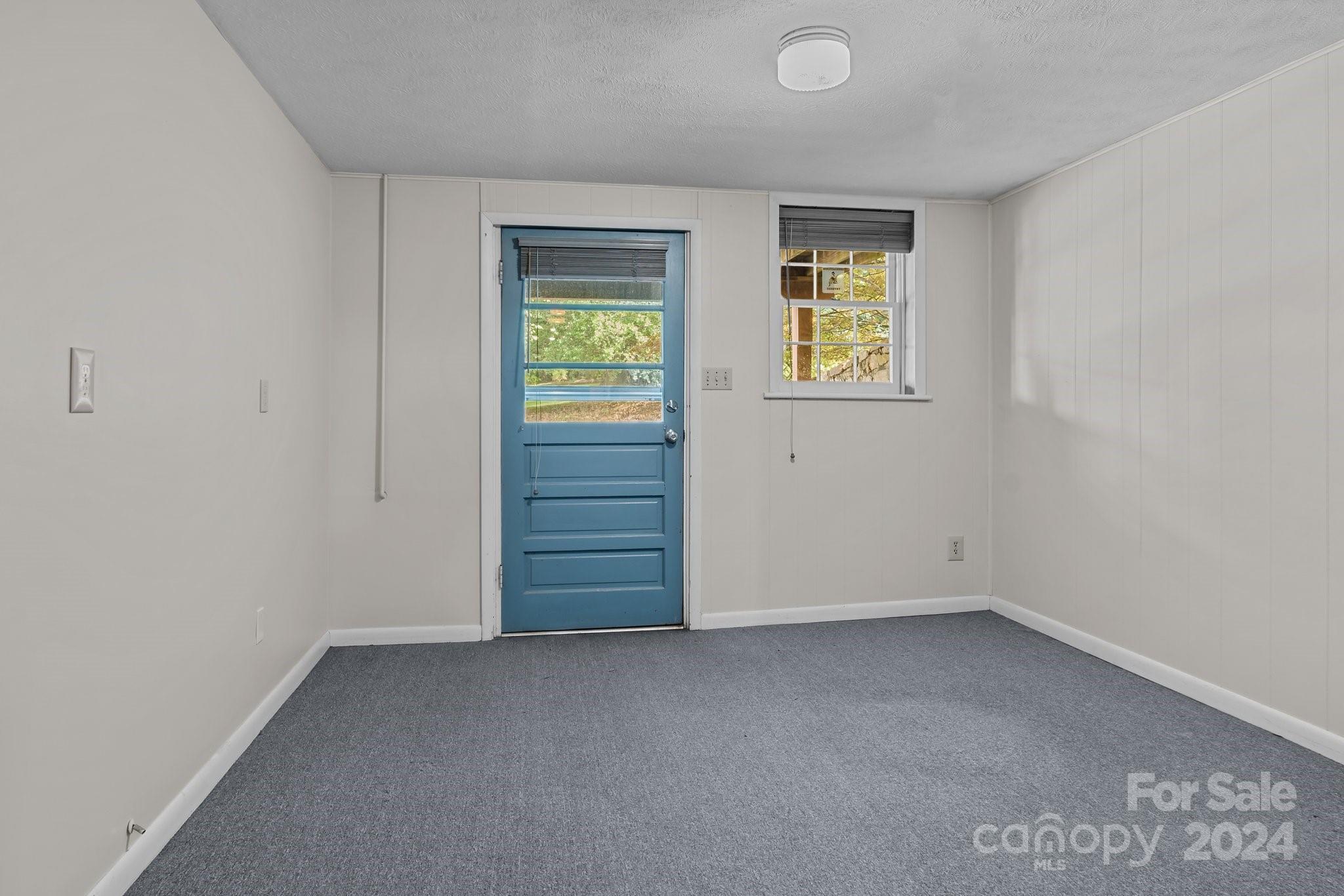40 Pete Luther Road Candler NC 28715