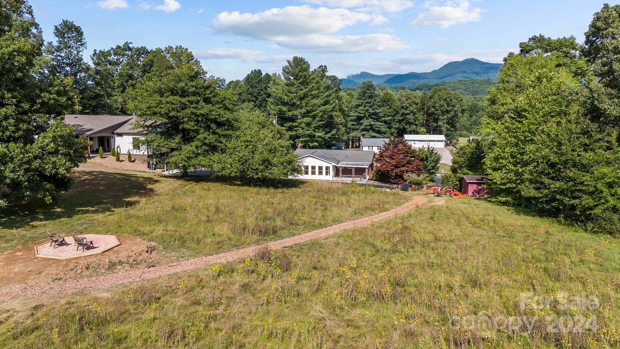 40 Pete Luther Road Candler NC 28715