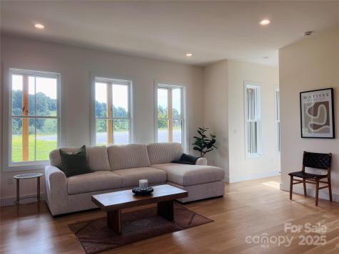 244 Westridge Farm Road Asheville NC 28804