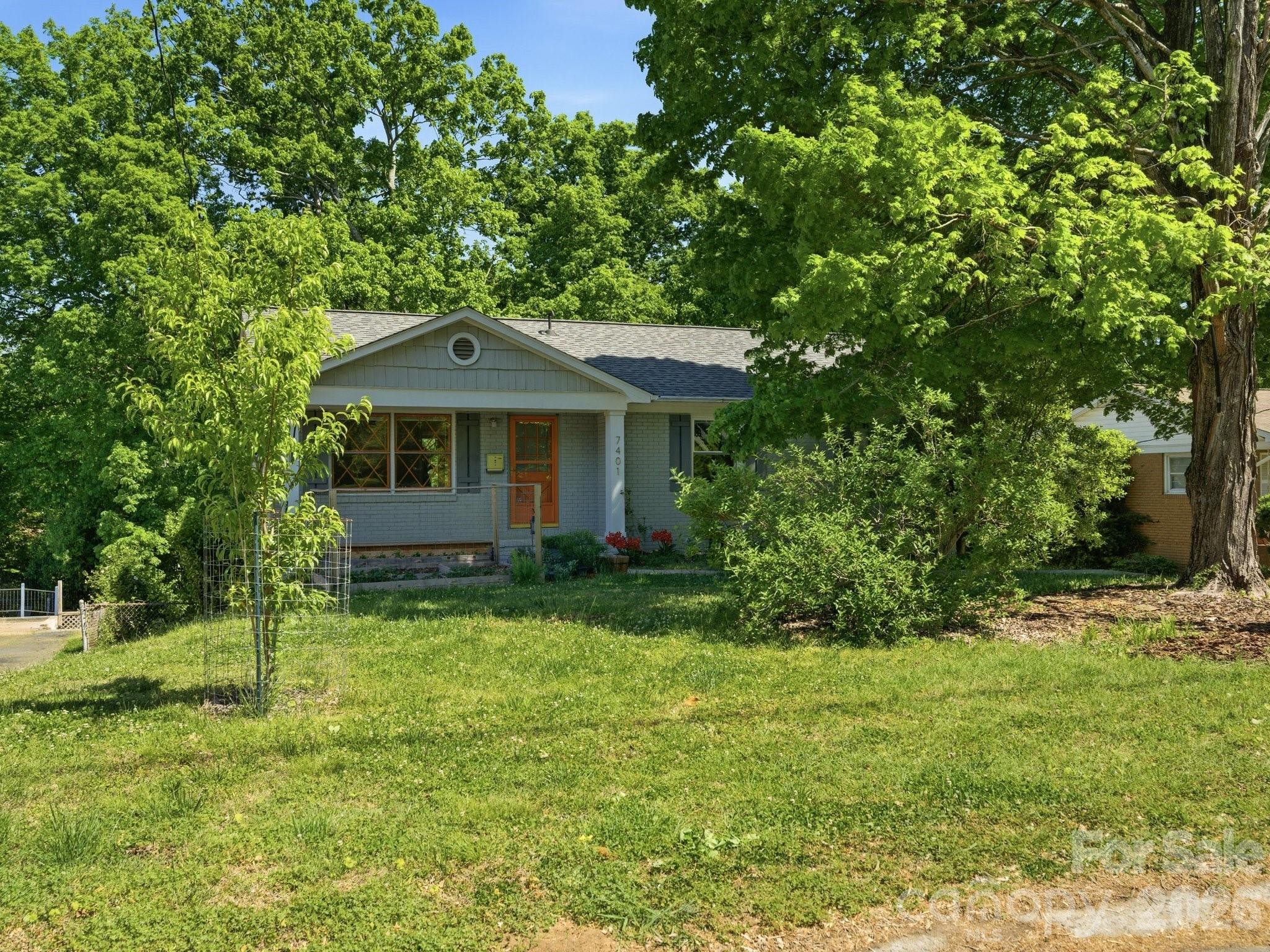 7401 Woodstream Drive Charlotte NC 28210