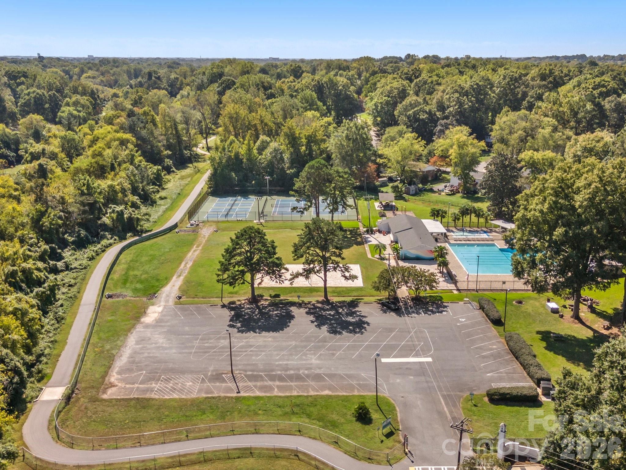 7401 Woodstream Drive Charlotte NC 28210
