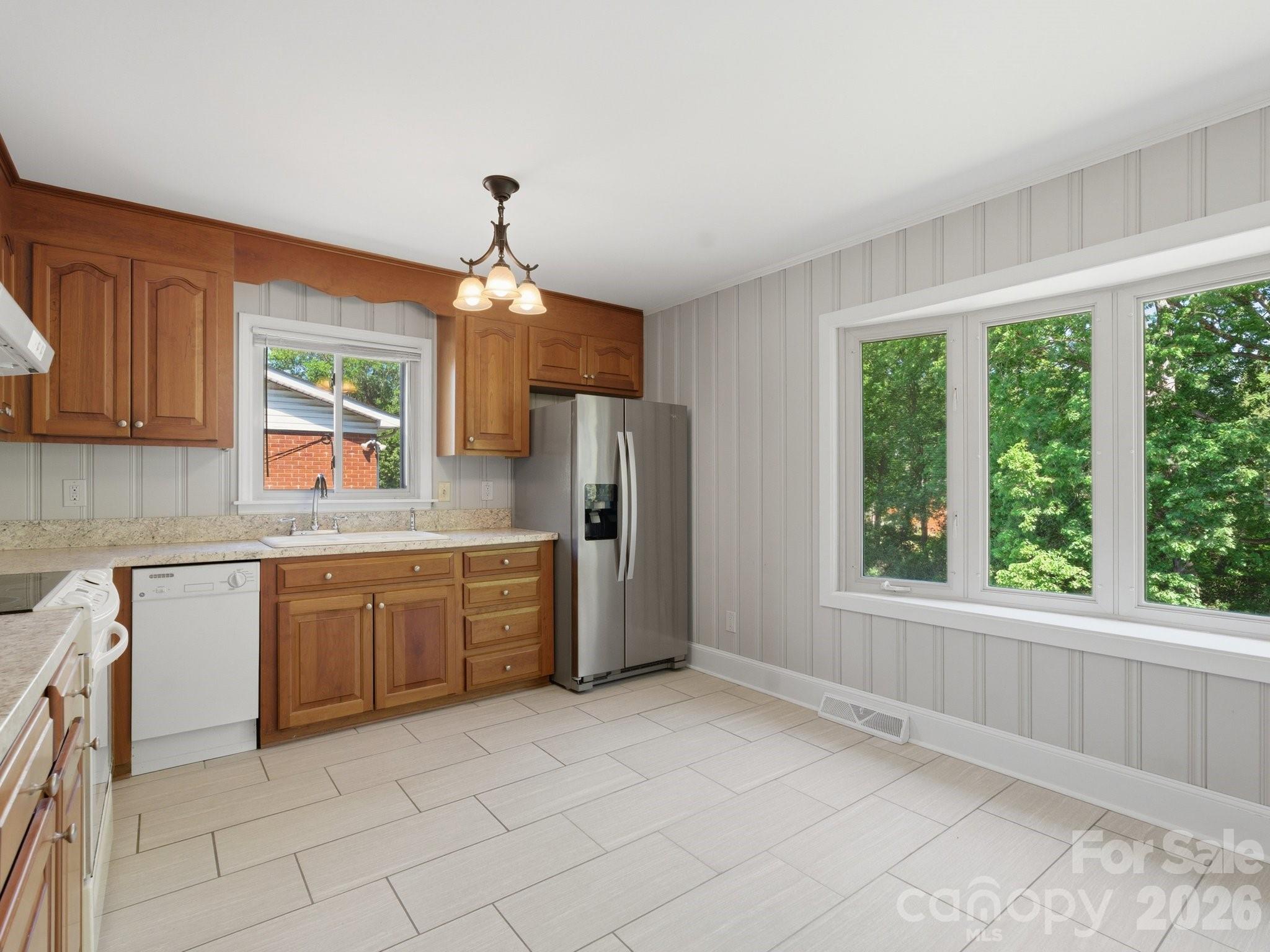 7401 Woodstream Drive Charlotte NC 28210