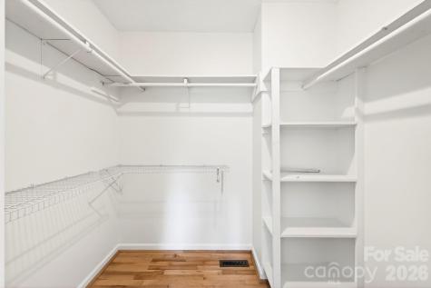 9 Nantahala Street Asheville NC 28801