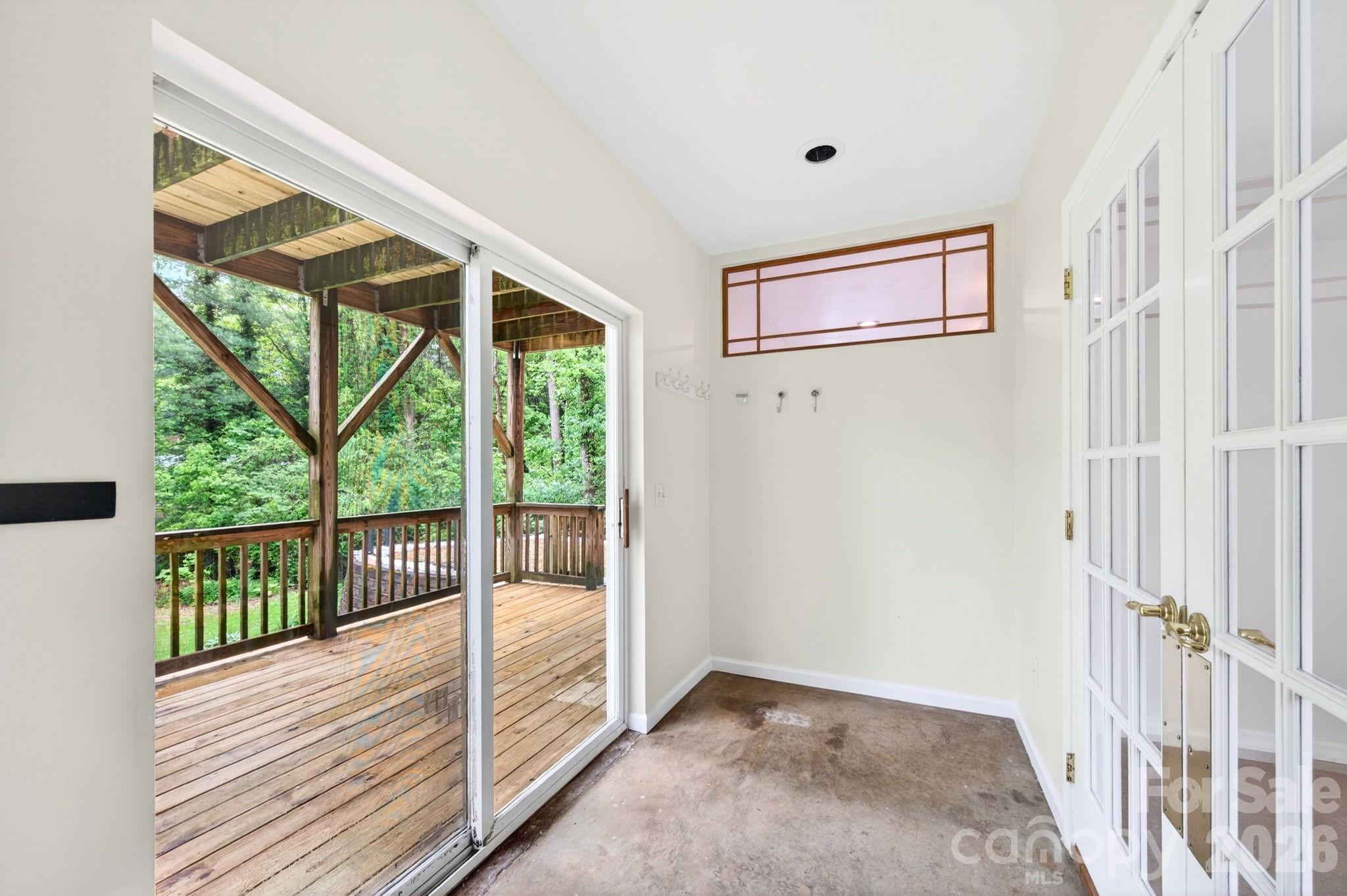 9 Nantahala Street Asheville NC 28801
