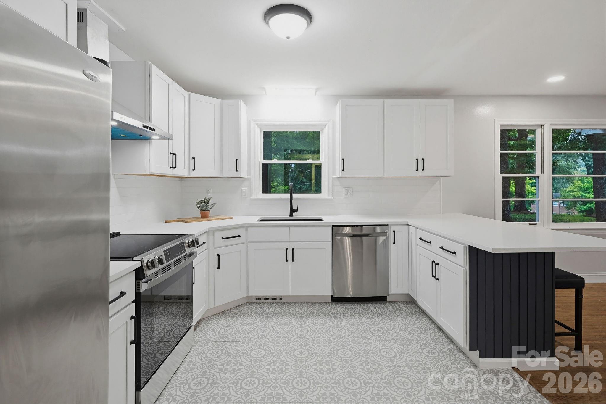 1623 Lumarka Drive Charlotte NC 28212