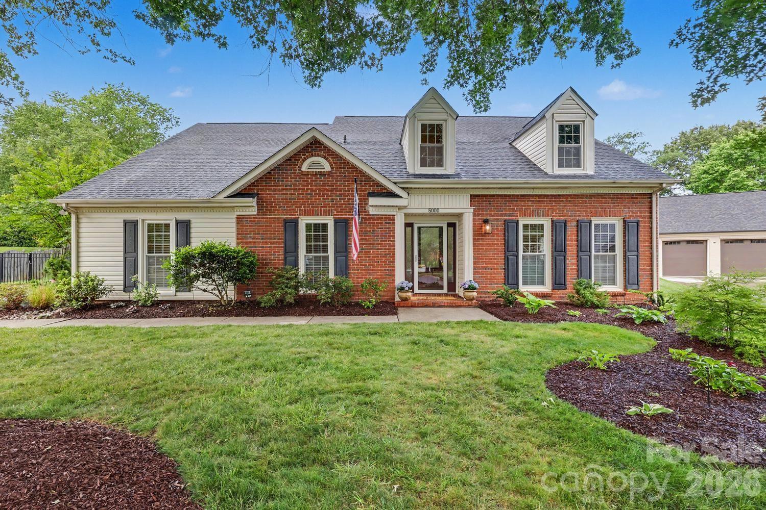 5000 Whitwell Court Charlotte NC 28226