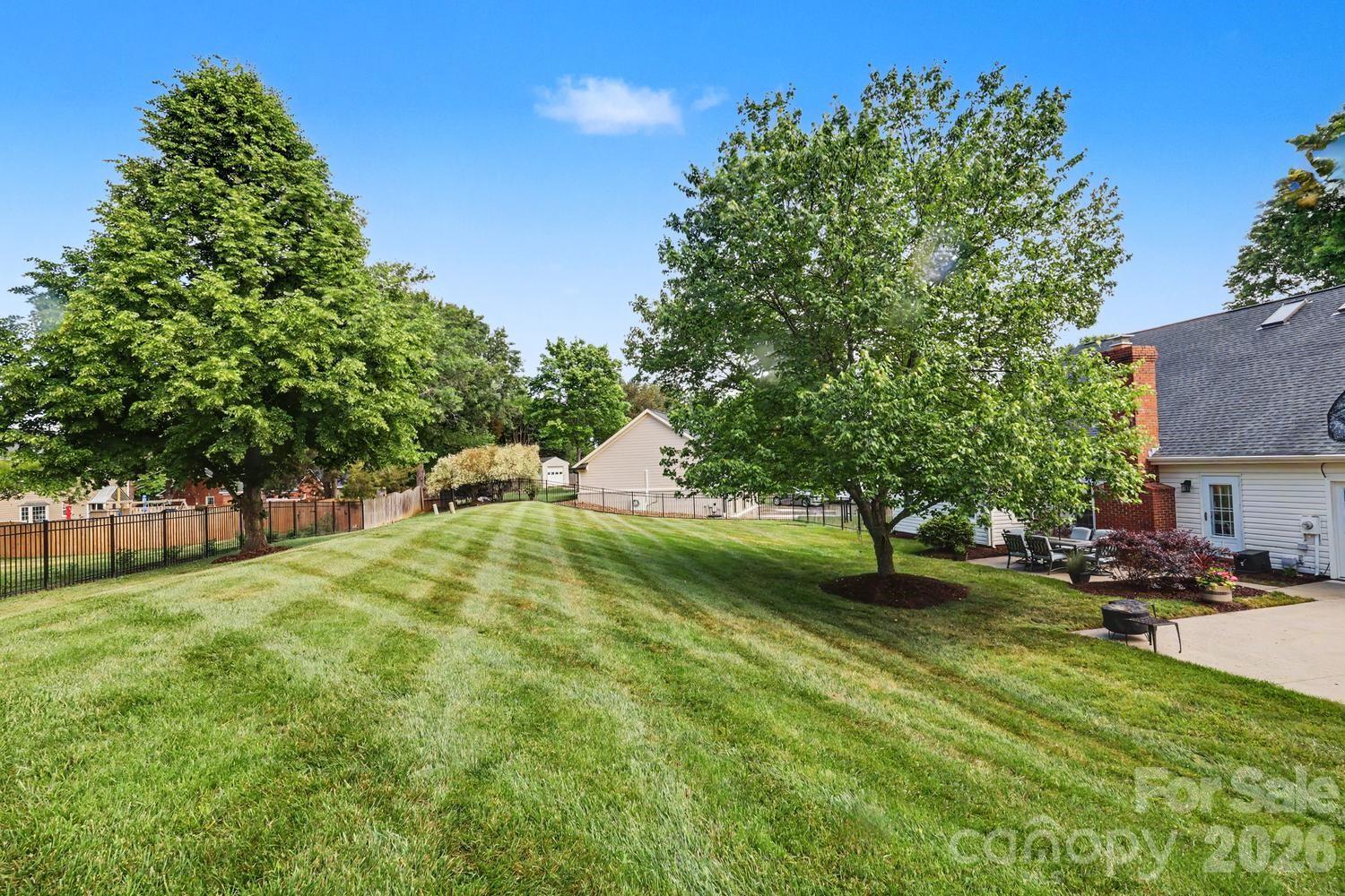 5000 Whitwell Court Charlotte NC 28226
