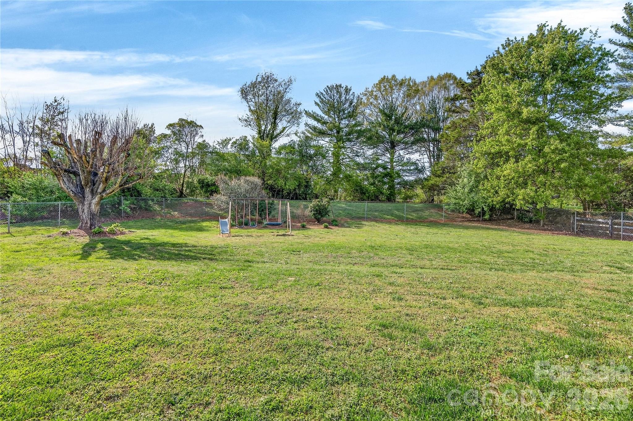 821 Woods Drive Statesville NC 28677