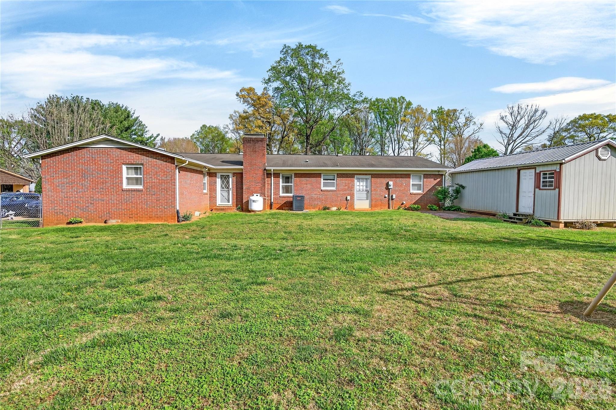 821 Woods Drive Statesville NC 28677
