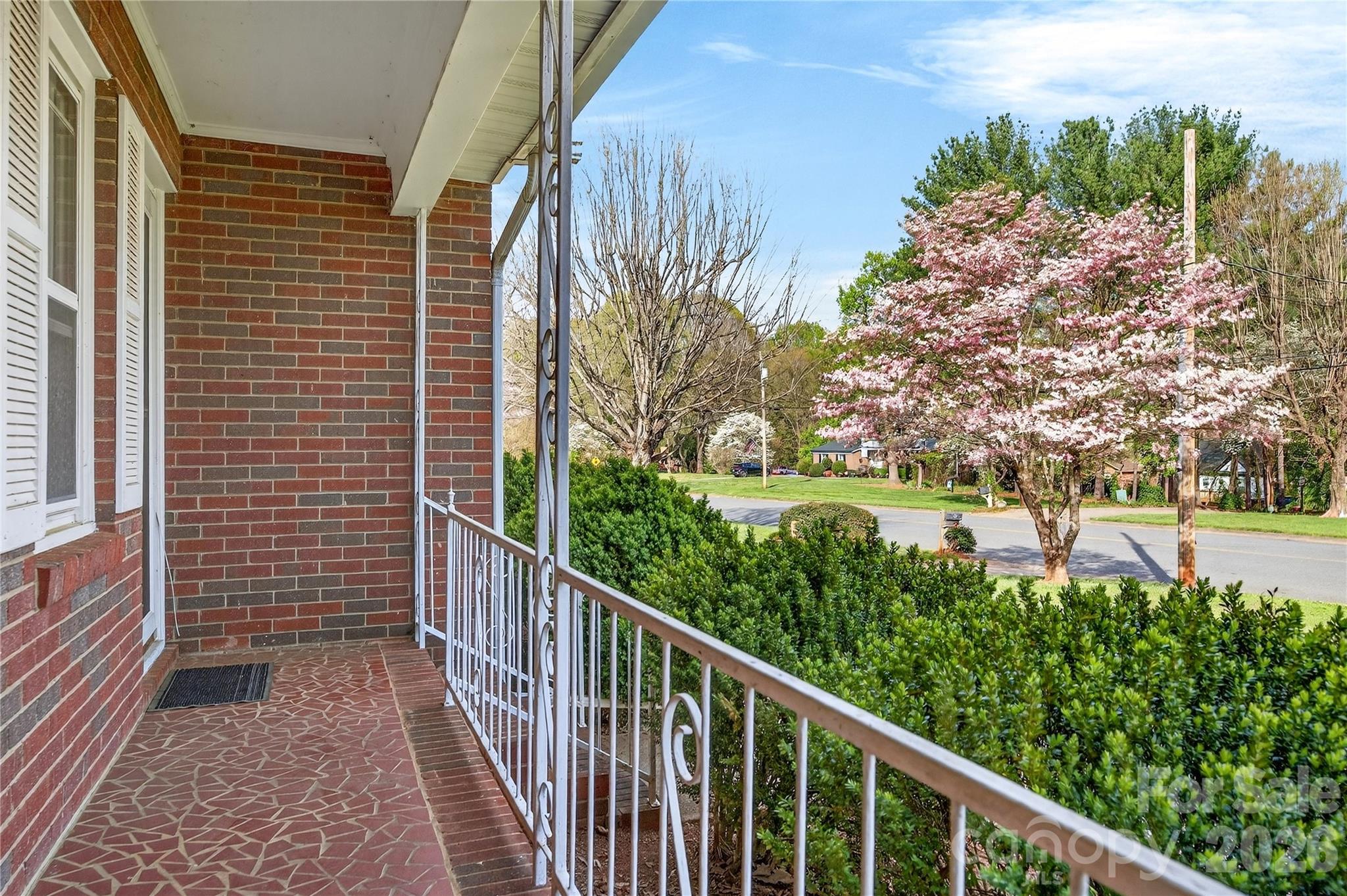 821 Woods Drive Statesville NC 28677