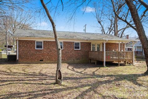 1004 Oakwood Avenue Kannapolis NC 28081