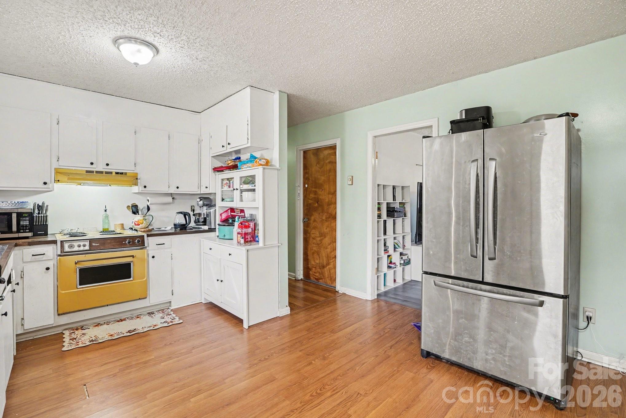 1004 Oakwood Avenue Kannapolis NC 28081