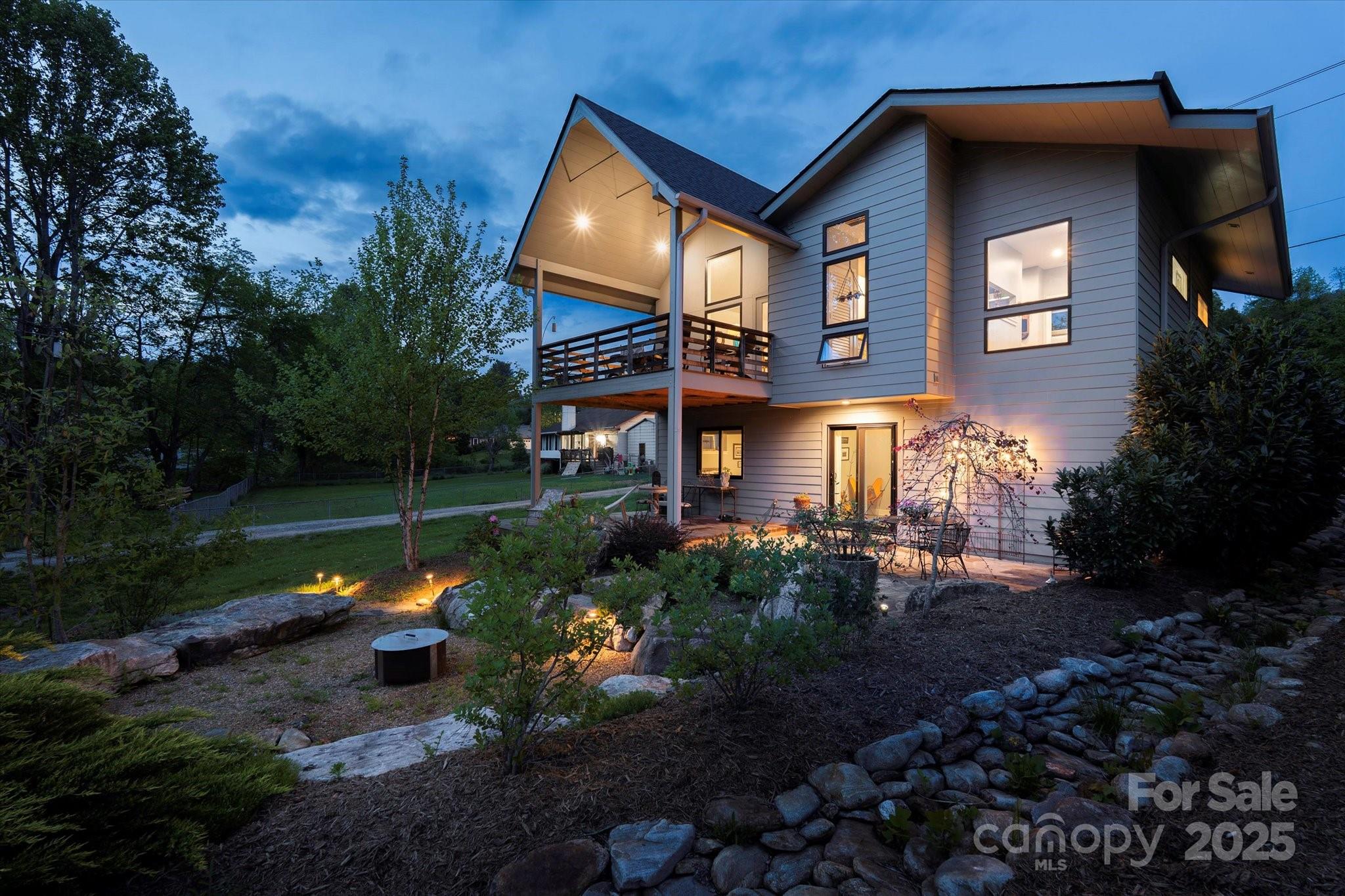 976 Riceville Road Asheville NC 28805