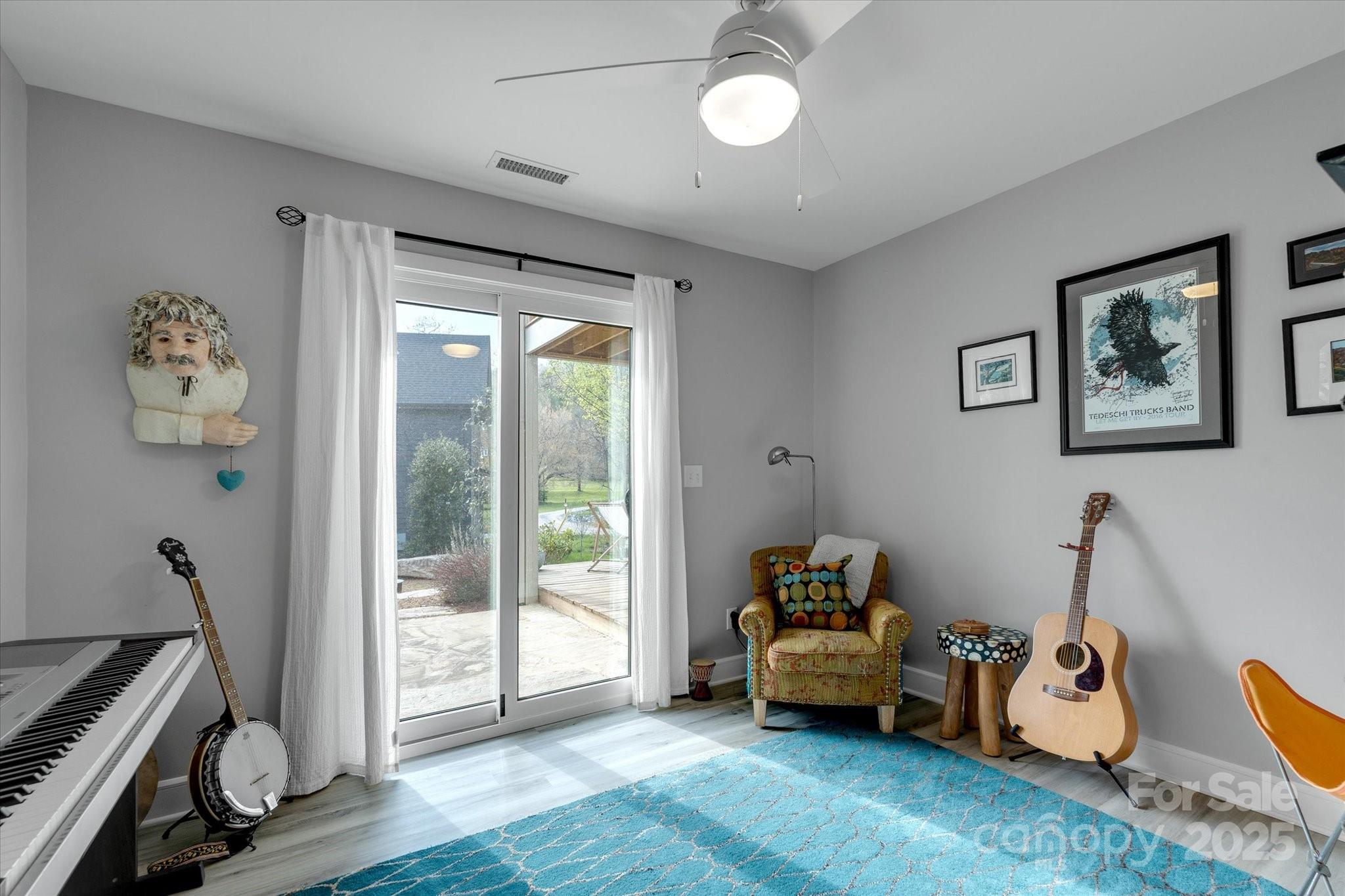 976 Riceville Road Asheville NC 28805